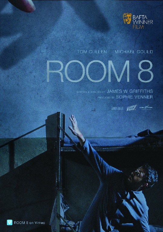 curfew ---------- room8-------  allegorie citadine